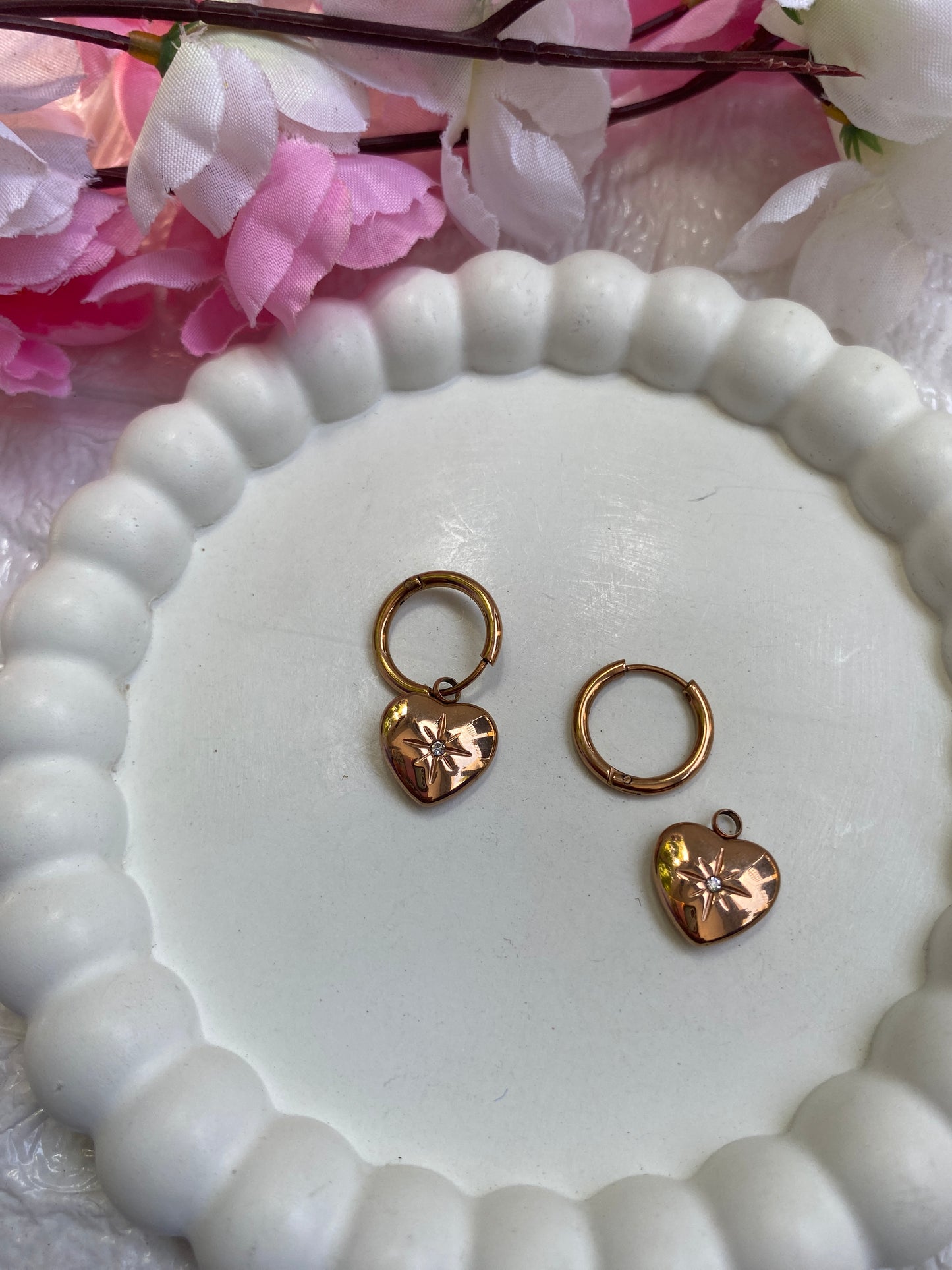 2 in 1 heart hoops