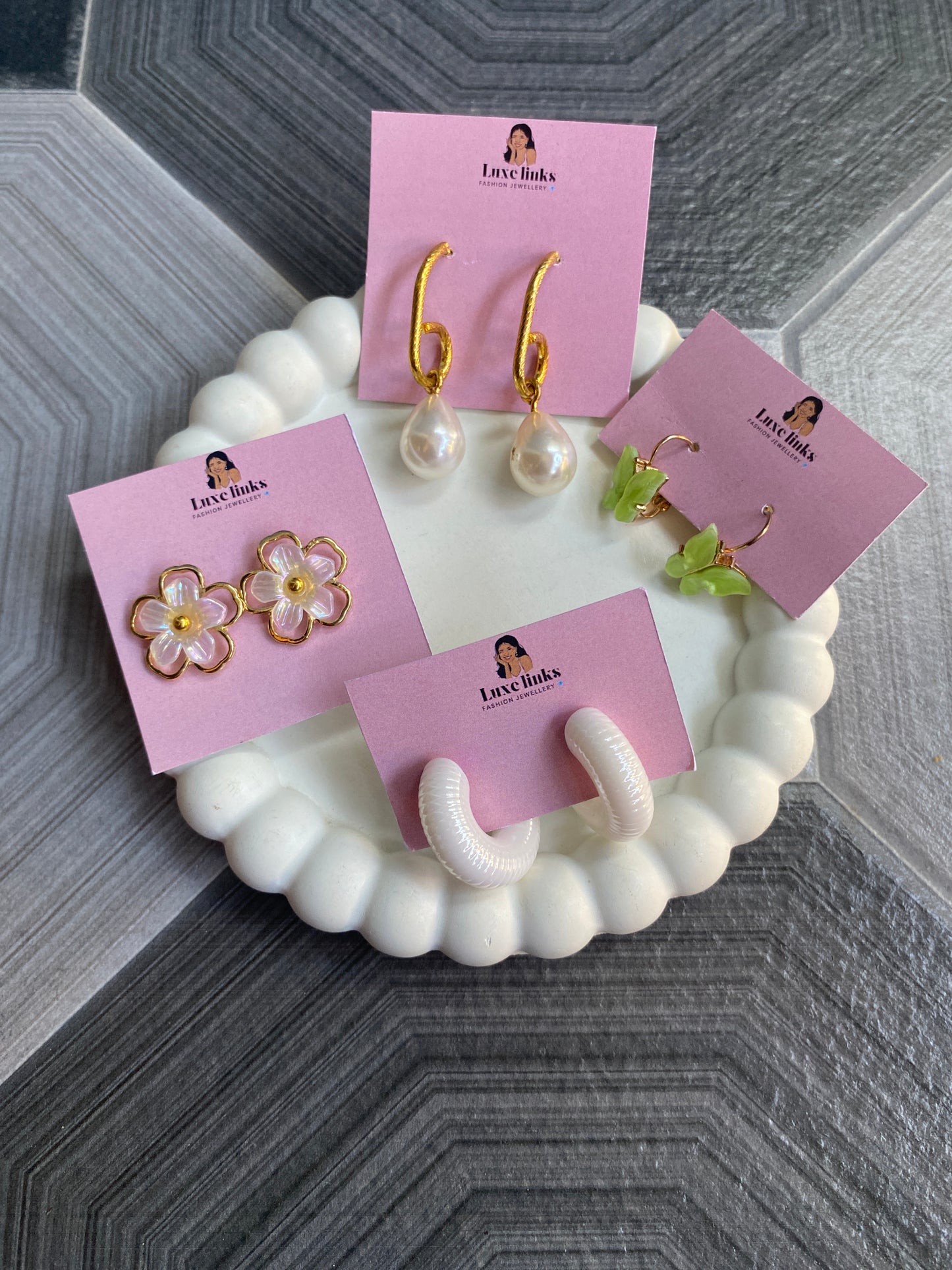 Cute earrings combo