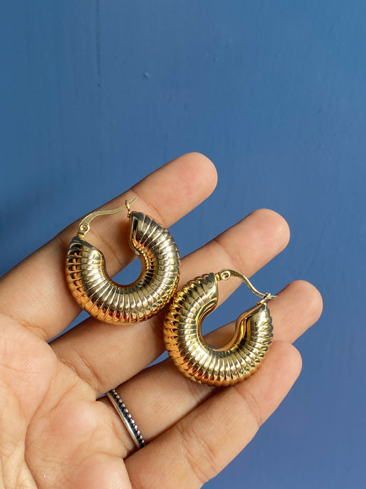 Spiral hoops