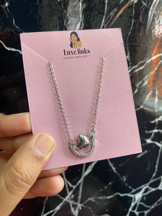 Bird pendant chain